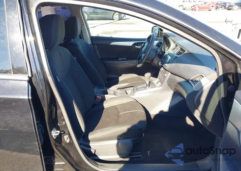 2018 Nissan Sentra S из США, поврежденный, VIN 3N1AB7AP5JY346493